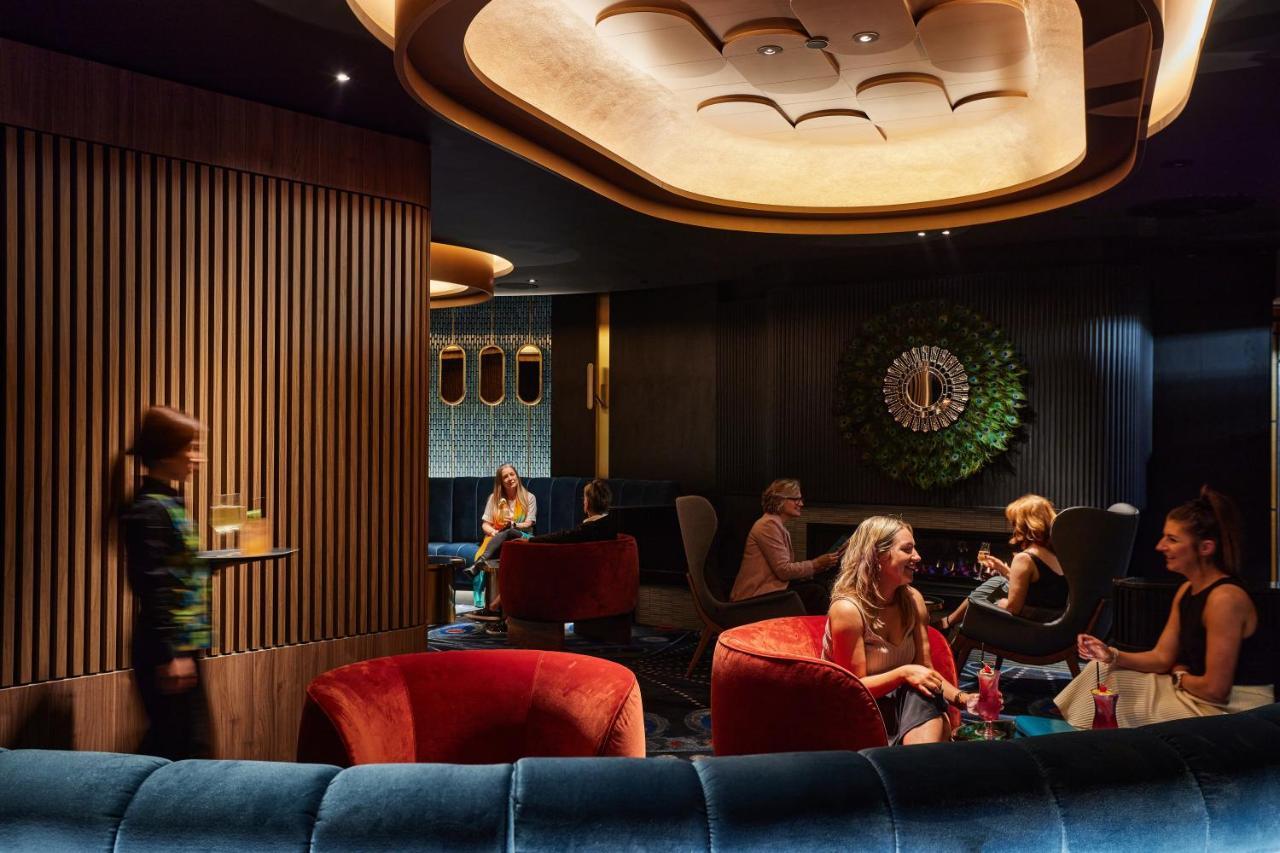 Wrest Point Hotel Хоубарт Екстериор снимка